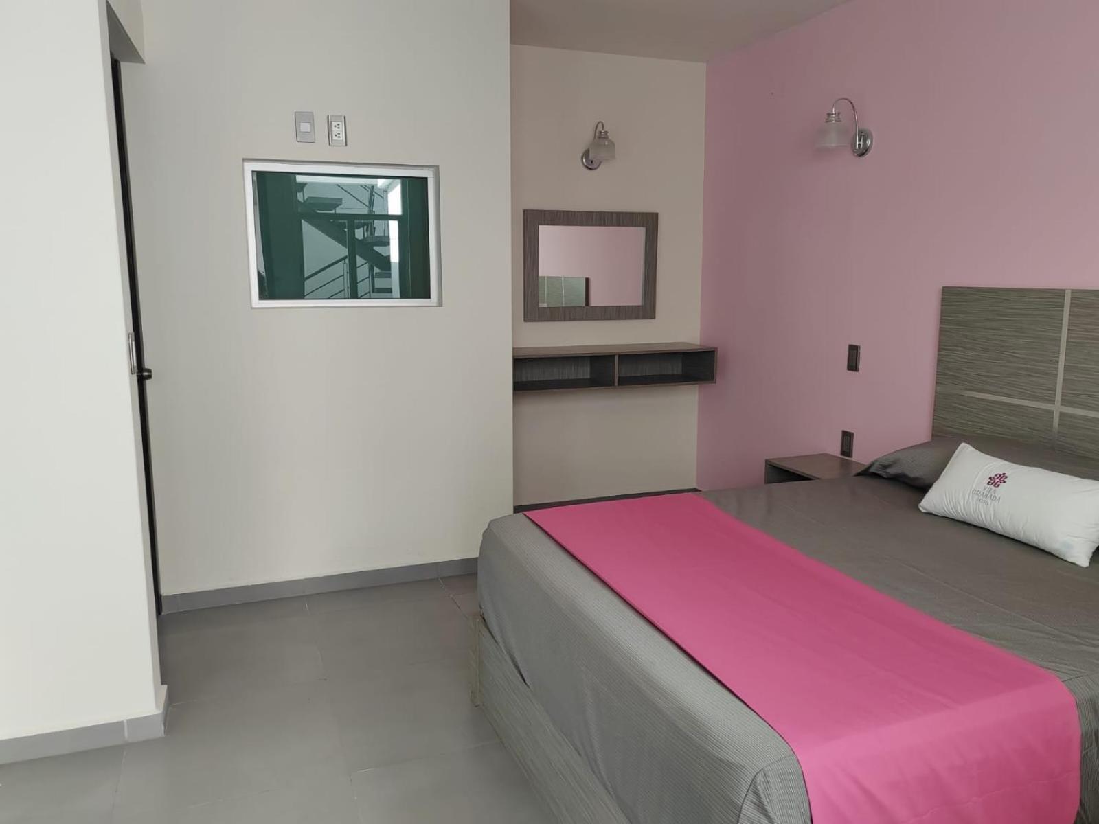 Villa Granada Santa Cruz Tecamac Eksteriør billede